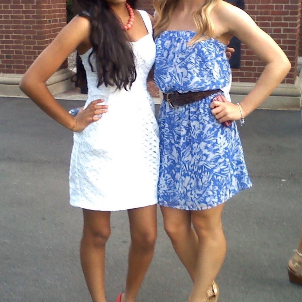 White sleeveless bustier dress
